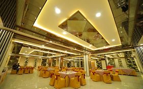 Vijay Vilas Hotel & Convention Hall